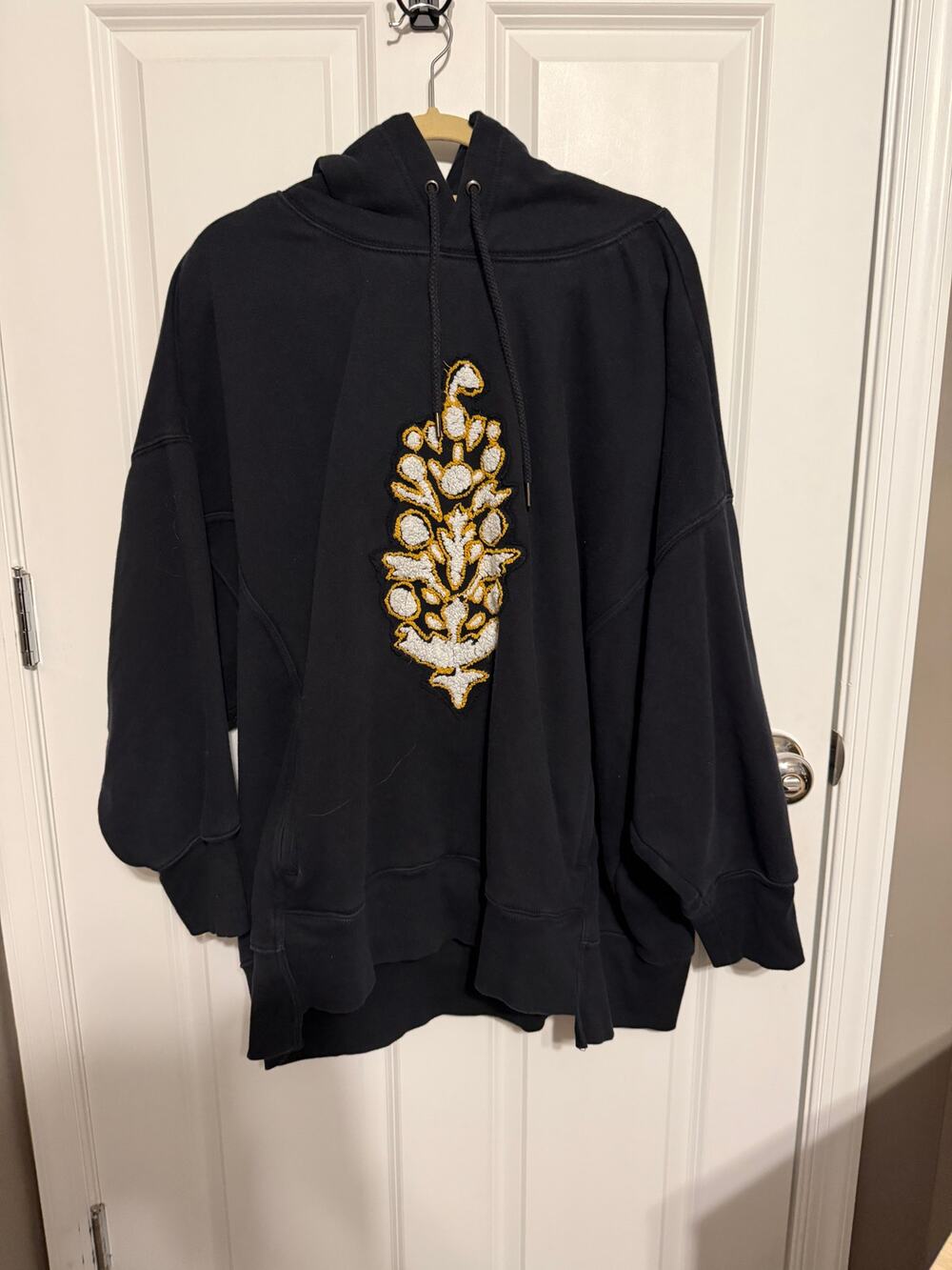 FP Movement Sprint to the Finish Hoodie in Black - Large